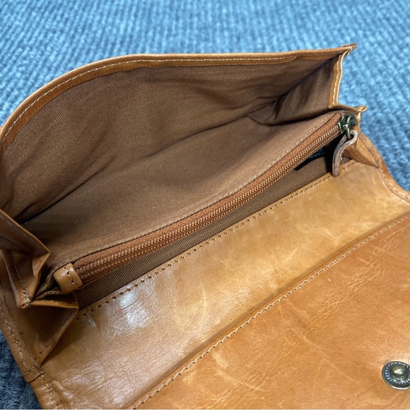 100% Genuine Leather Exclusive of Trims Made in India Wallet - Picture 4 of 9